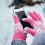 smartphone battery autumn cold hands Czech Republic