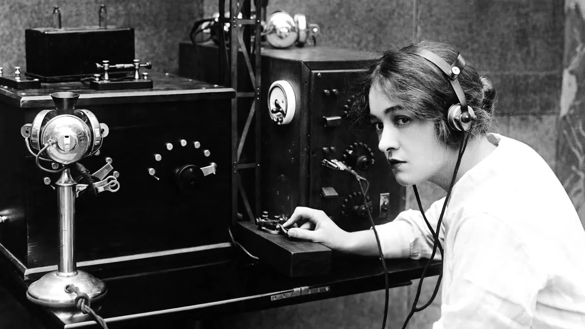 unknown telegraph inventor, historical laboratory, telegraph documentary