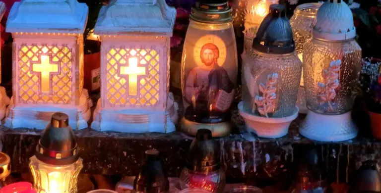 European Soul Holiday psychology tradition family cemetery candle