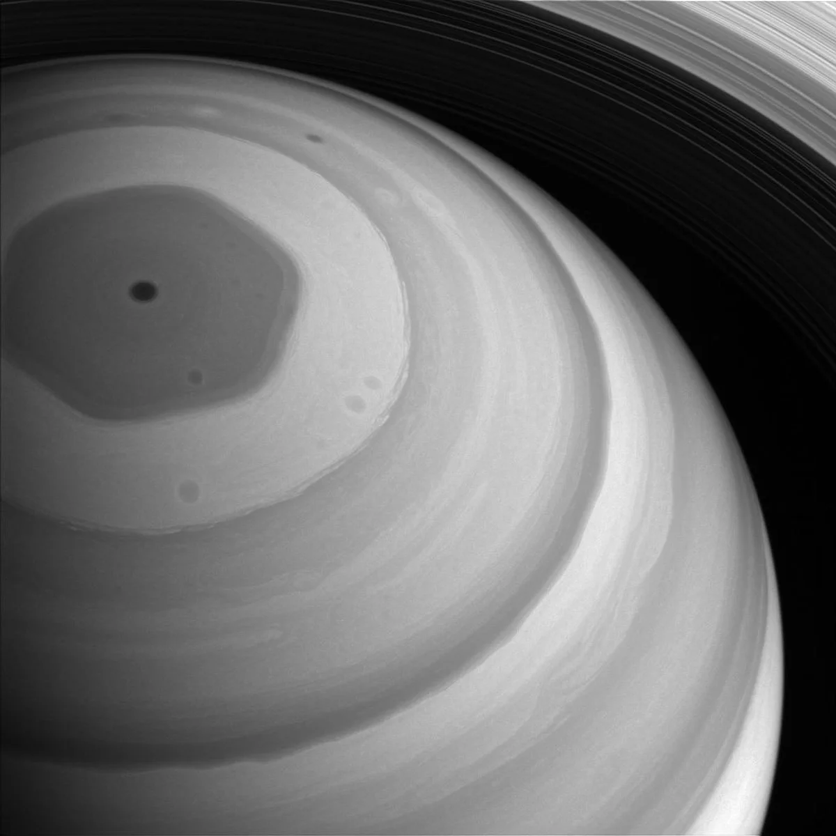 saturn hexagon pole storm supercell top view