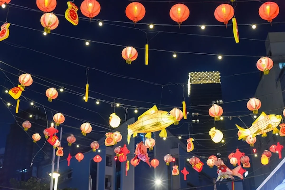 chinese mid autumn festival lanterns street food