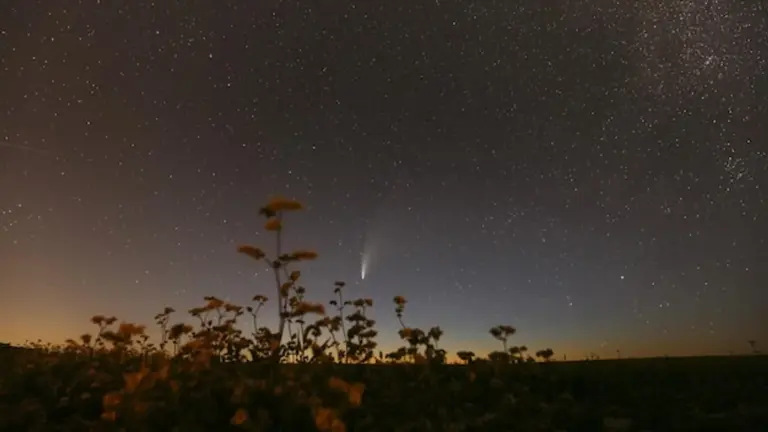 comet night sky Czech landscape