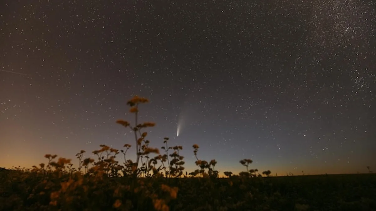 comet night sky Czech landscape