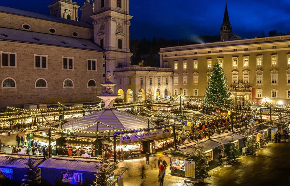folklore market in Salzburg November