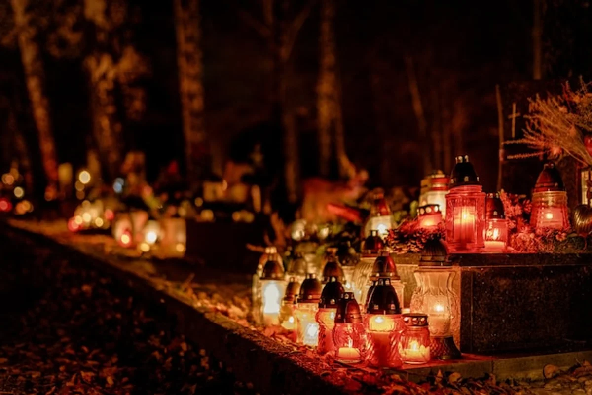 czech cemetery candles autumn
