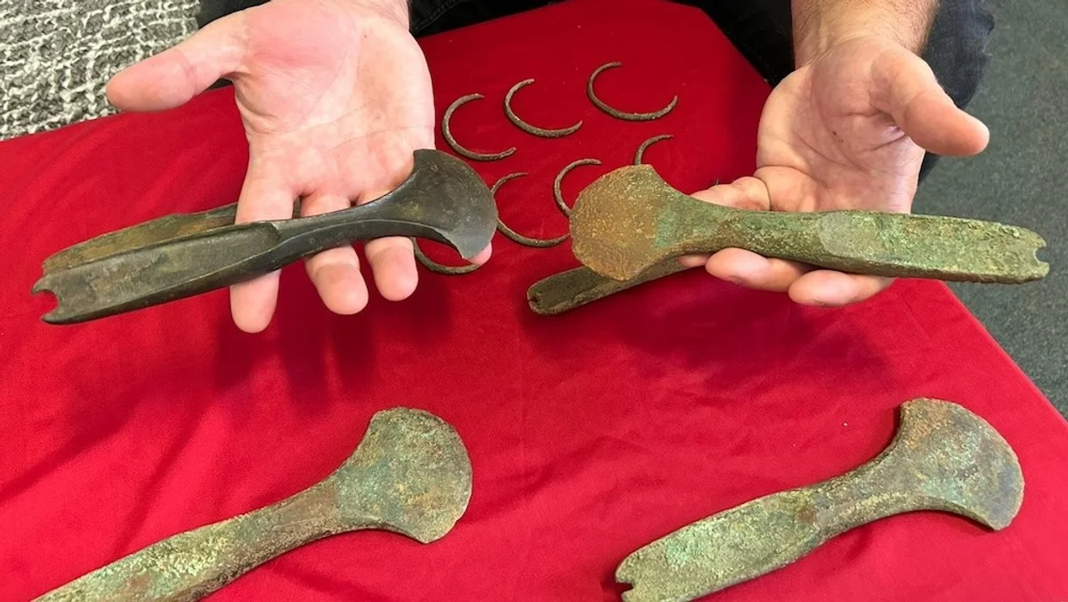bronze age artifacts found in Czech Republic