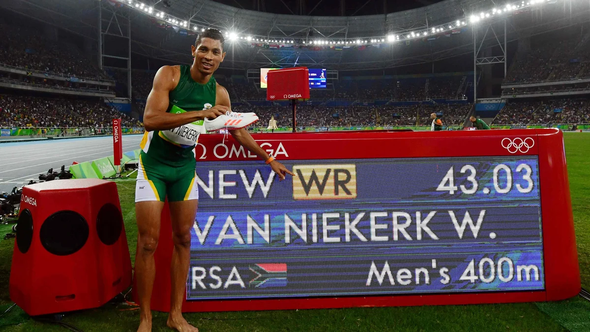 runner breaking world record clock stadium