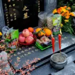 autumn ancestor worship Chinese tradition cemetery family