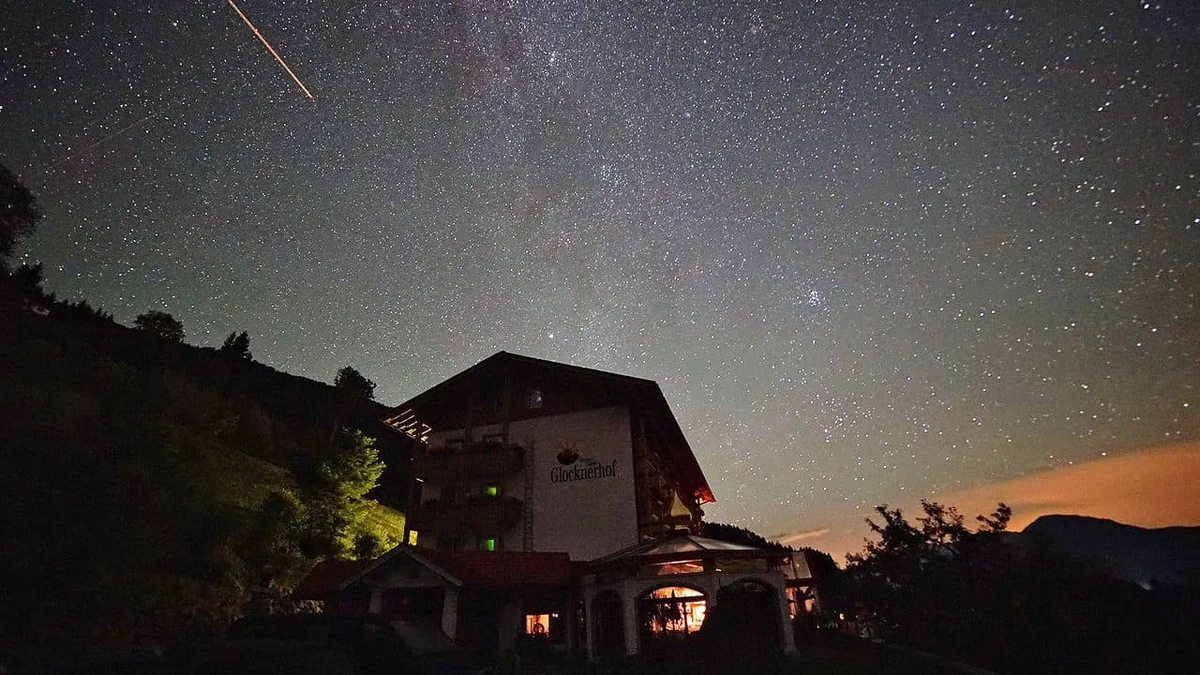 clear autumn night sky in Zdarske vrchy stargazing