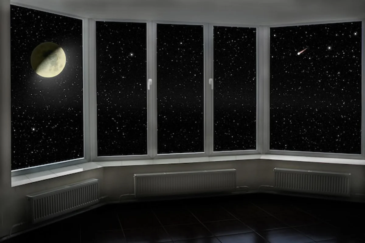 urban stargazing comet balcony night