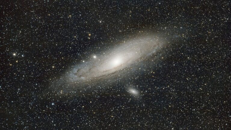 NASA potvrzuje, že černá díra ve Mléčné dráze se probudí