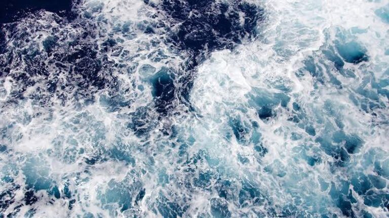 Oceán přestal dýchat: Nepředvídatelný jev zasáhl vody Panamy