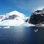 Podmořské údolí kolem Antarktidy: Nové obrátky v oceánské topografii