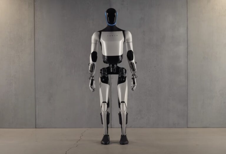 Význam vylepšení výkonu baterií a senzorových komponentů pro robotické systémy