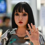 Čínští vědci vyvíjejí syntetické nervy, aby roboti cítili bolest a měli reflexy jako lidé