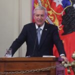 Přes nedůvěru vědeckého světa Kast oznámil, že překvapí podporou vědy