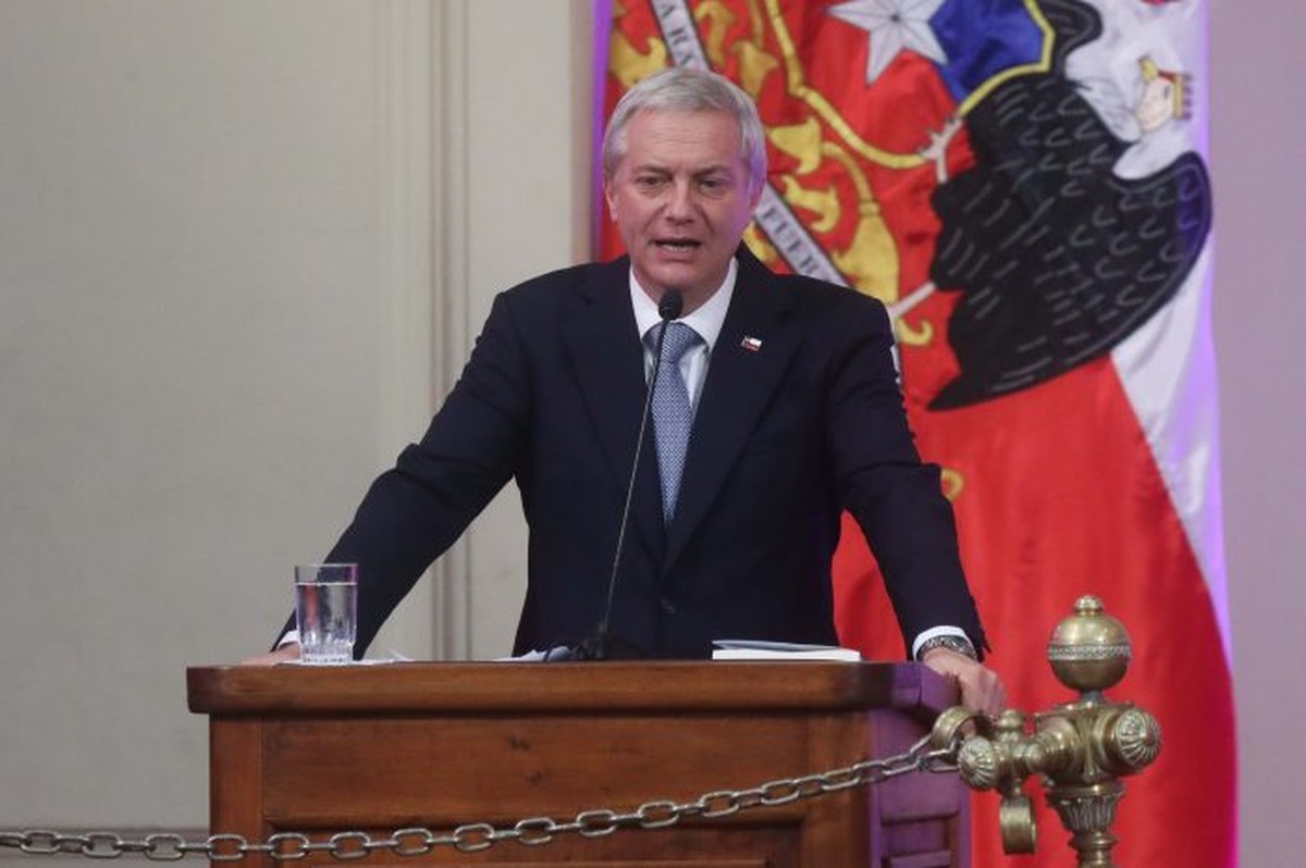 Přes nedůvěru vědeckého světa Kast oznámil, že překvapí podporou vědy