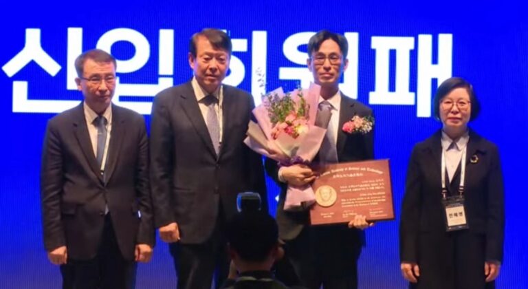 Rozhovor s profesorem Shin Seok-woo z UC Berkeley